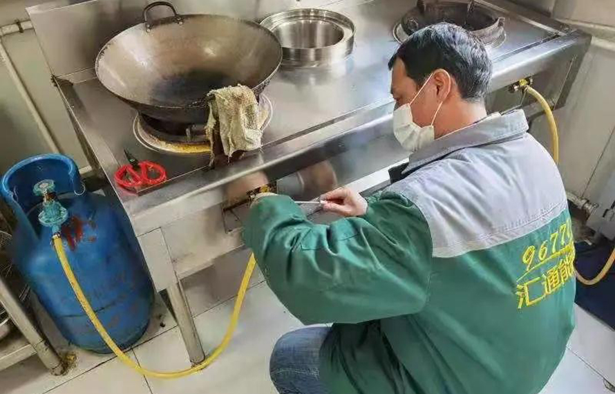 黃務(wù)街道重拳出擊，全面整頓燃?xì)獍踩?></a></div>
        <div   id=